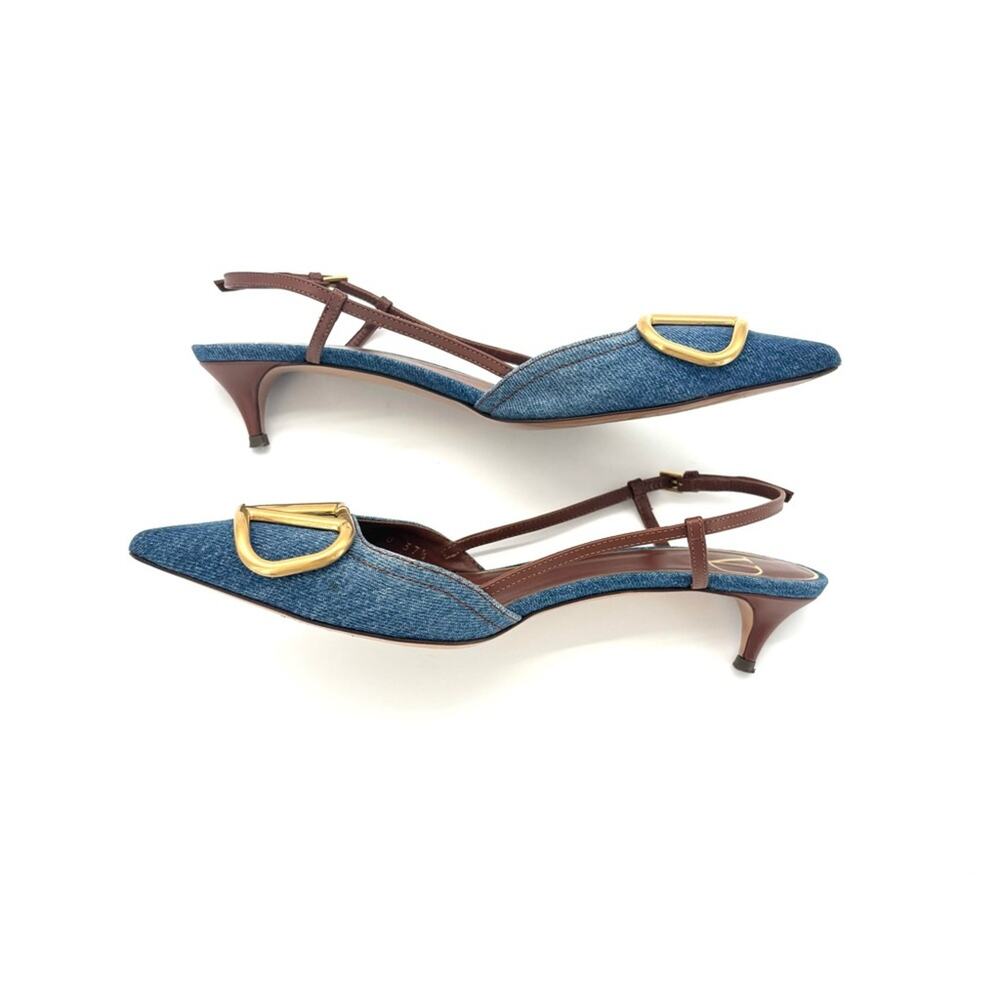 Valentino Garavani VLogo Blue Denim Pointed Toe Slingback Kitten Heel Pumps 37.5 - Picture 7 of 10